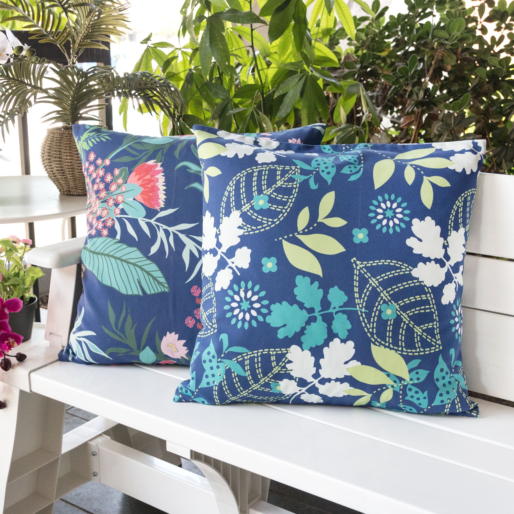 Tropical Leaf Throw Pillow Cover – HomeyCozy